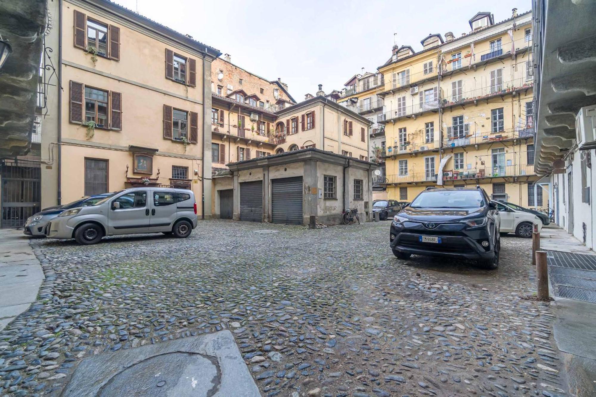 Quadrilatero Romano! Exclusive & Roomy Apartment Turyn Zewnętrze zdjęcie